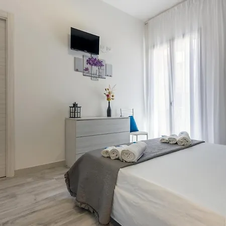 Charmrooms - Casa Magenta Apartment Castellammare del Golfo