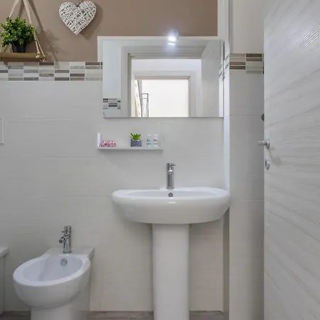 Charmrooms - Casa Magenta Castellammare del Golfo